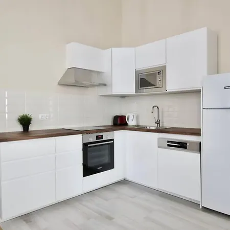 Apartment Premium By Hi5-vaci Str. 3 Bedroom